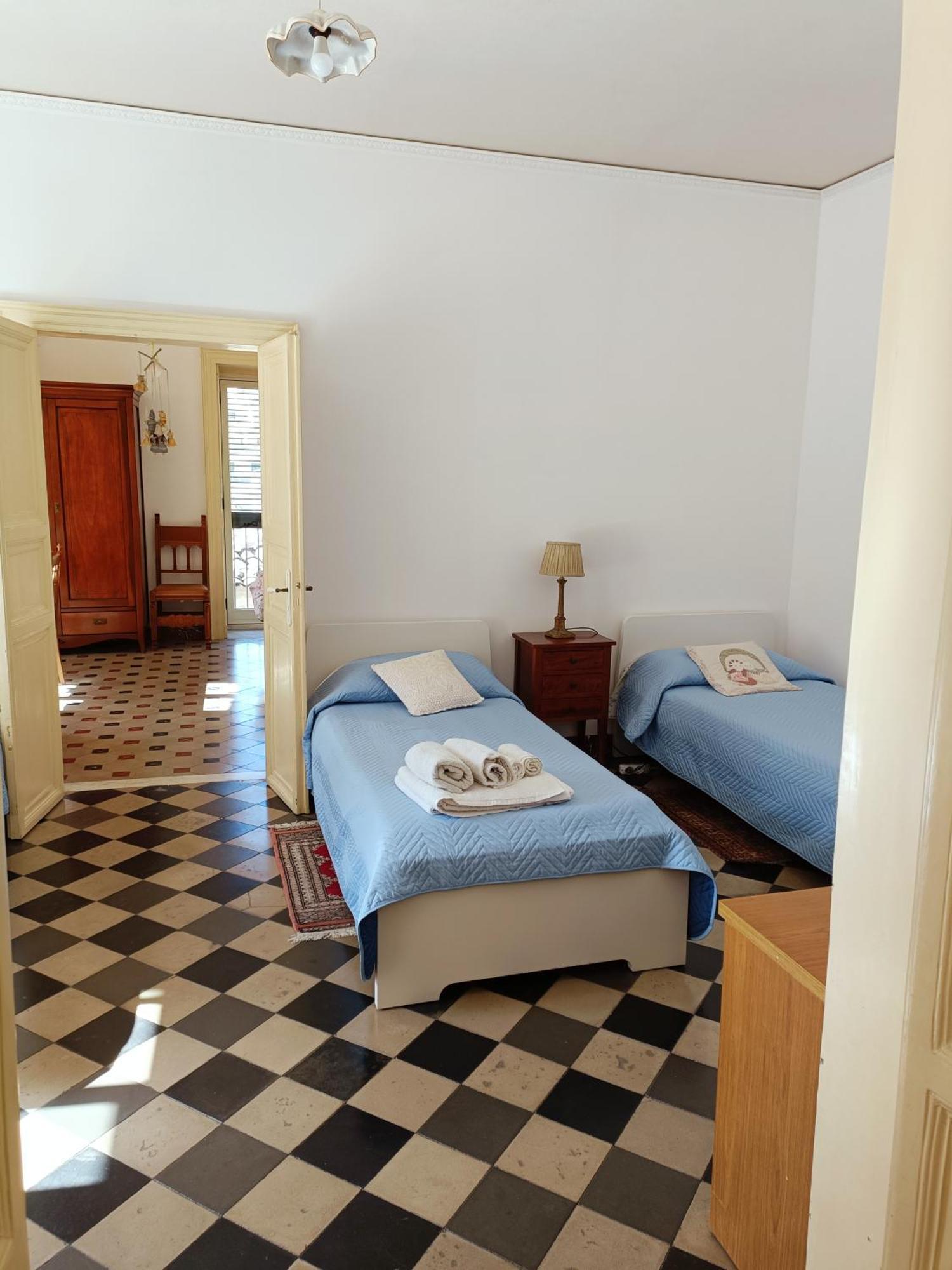 Casa Vacanza Vico Medica Modica Exterior photo